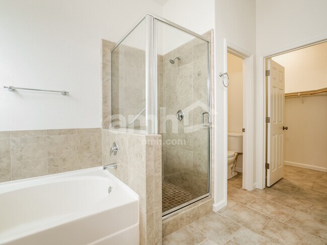 Building Photo - 2983 Almazan Ct