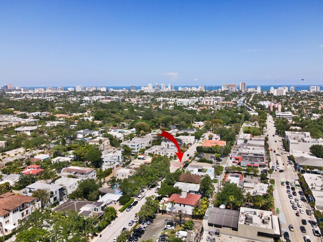 Building Photo - 1312 SE 2nd Ct