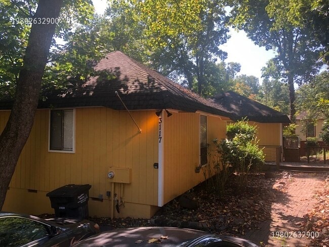 Building Photo - 3117 Point Clear Dr