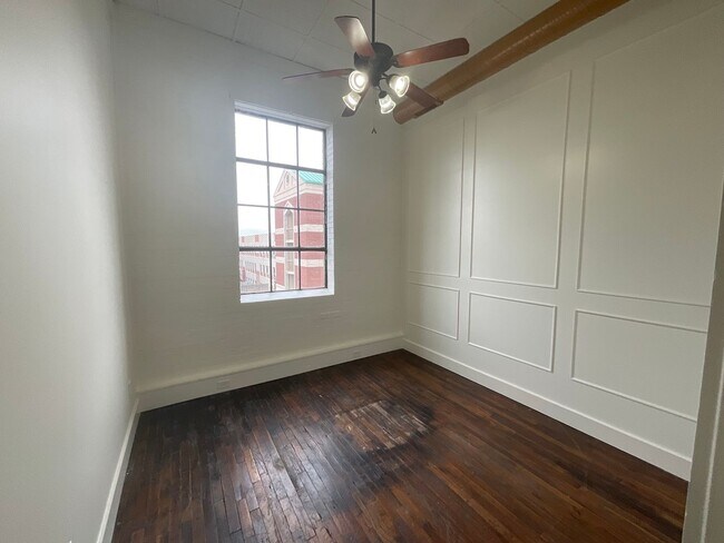 Building Photo - Broad Street LLC-519 Broad Street