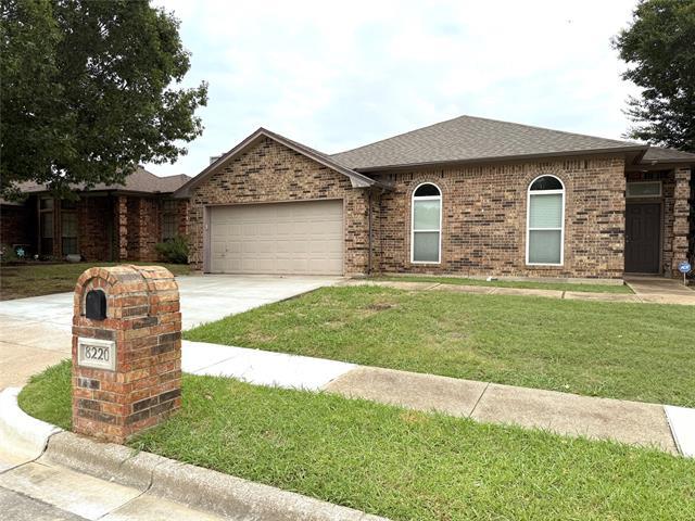 Building Photo - 8220 Lara Ln