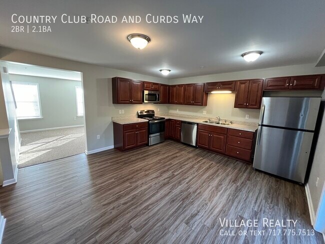 Building Photo - 719 Country Club Rd