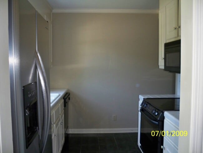 Building Photo - 109 22nd St N