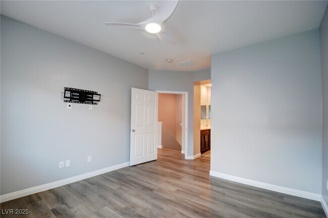 Building Photo - 4465 Violet Flowers St
