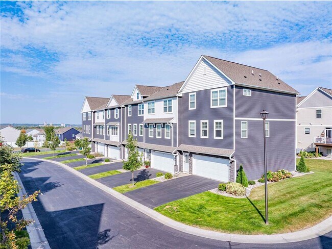 Building Photo - 1619 Windigo Ln