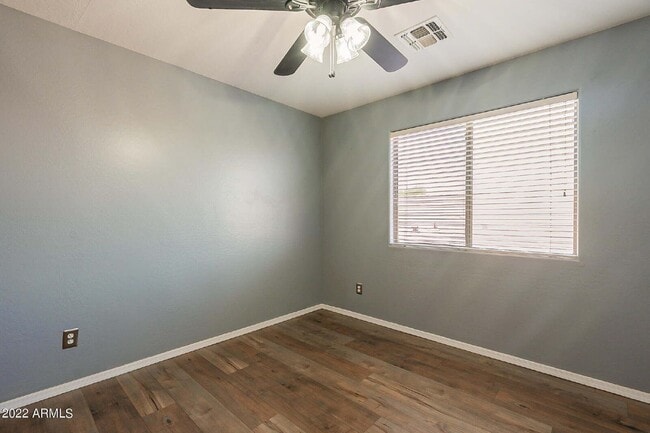 Building Photo - 13241 W Jacobson Dr