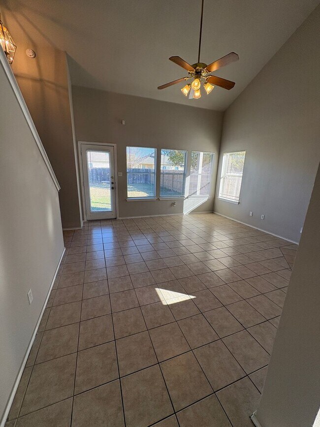 Building Photo - ? For Lease in Manor, TX! ?