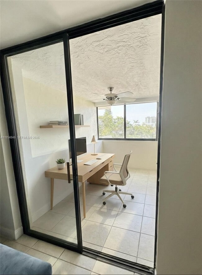 Building Photo - 6937 Bay Dr