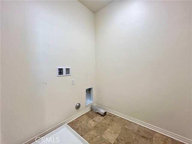 Building Photo - 6614 Mogano Dr