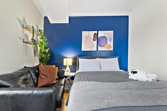 Building Photo - 60-62 Boylston Street-SI ID1240414P