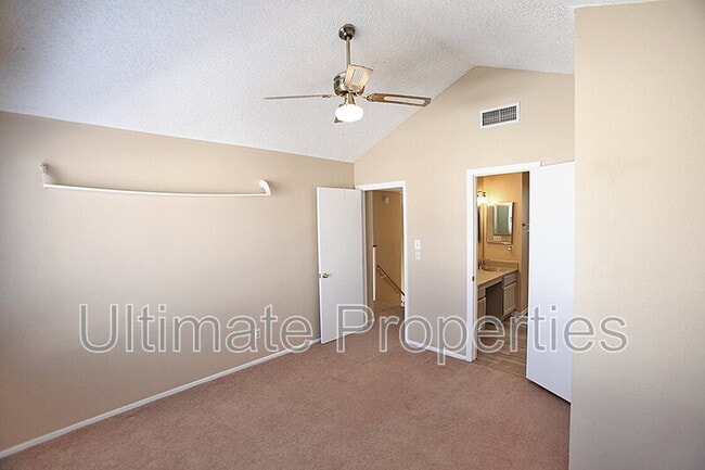 Building Photo - 6718 W Kings Ave