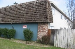 Building Photo - 518 N Church St