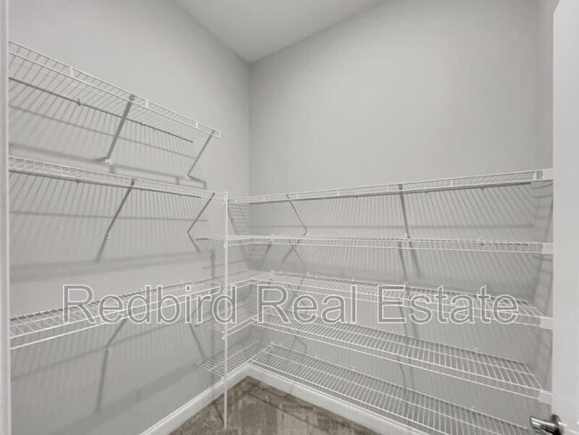 Building Photo - 1005 Lonergan Cir