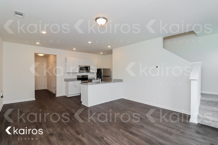 Building Photo - 106 Dudley Wy