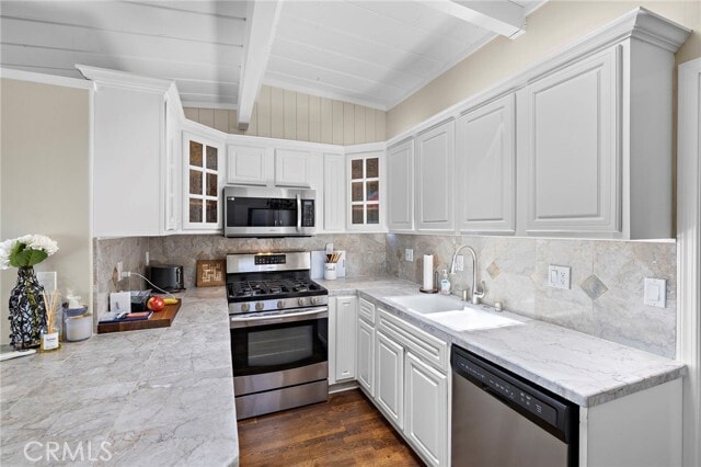 Building Photo - 31674 Seacove Dr