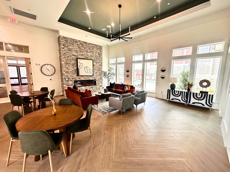 Primary Photo - Cardiff at Westminster