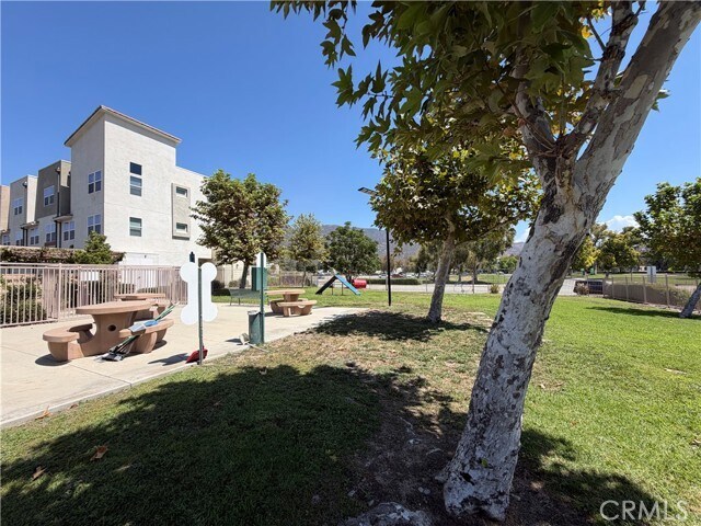 Building Photo - 5344 N Alumni Ln