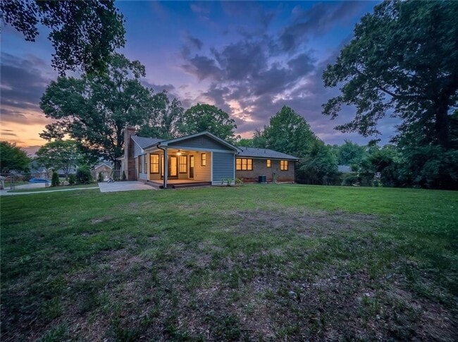 Building Photo - 771 Mockingbird Ln