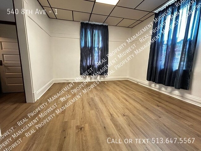 Building Photo - 540 8th Ave