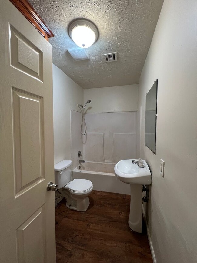 Building Photo - Home for Rent in Montgomery