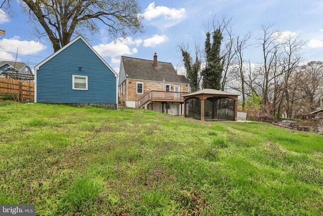 Building Photo - 1404 Beaver Heights Ln