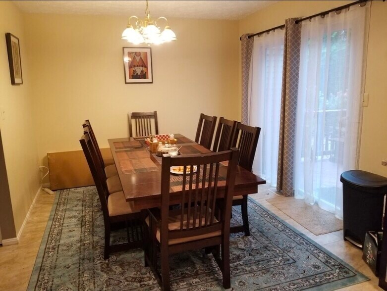 Building Photo - 1148 Knoll Mist Ln