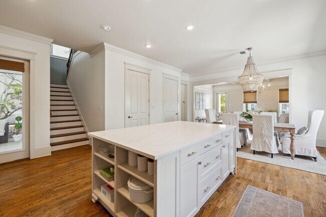 Building Photo - 38 White Cliffs Blvd
