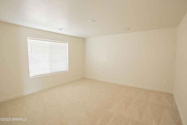 Building Photo - 3614 Paragon St