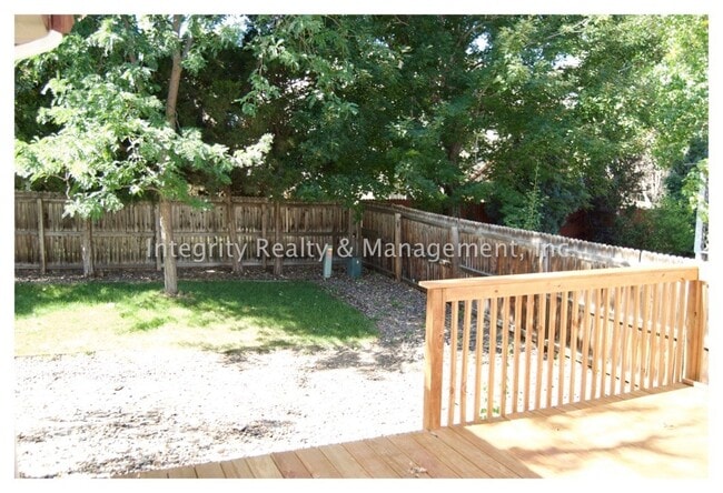 Building Photo - 8840 Shoal Creek Ln