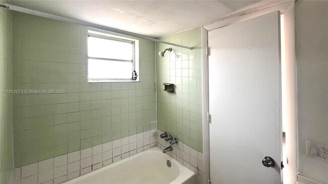 Building Photo - 3675 W 11th Ave