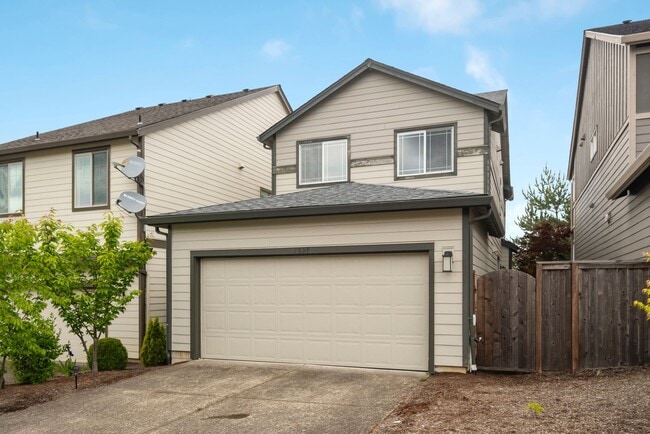 Building Photo - Bright, clean 3-bdrm/2.5-bath home in Beth...