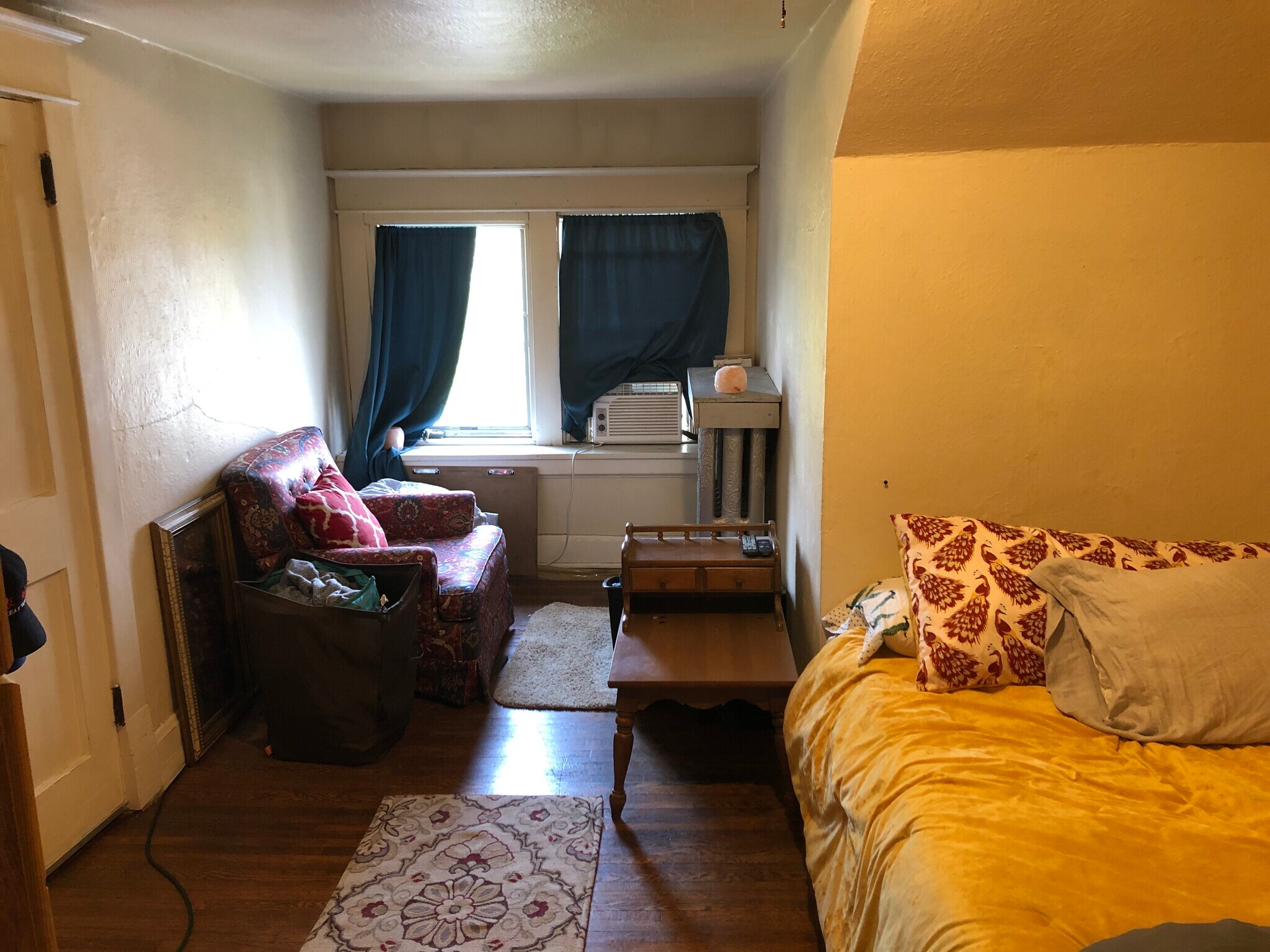 Building Photo - 505 S 4th St