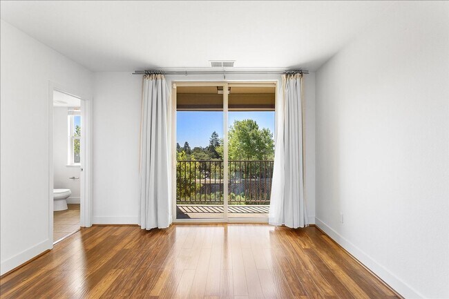 Building Photo - 6028 Old Quarry Loop