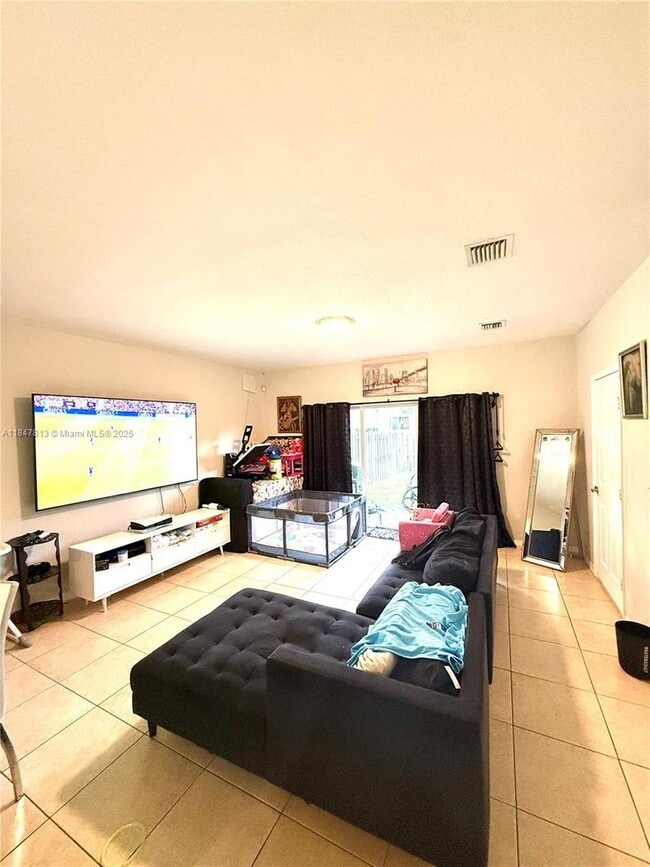 Building Photo - 20439 NW 15th Ave