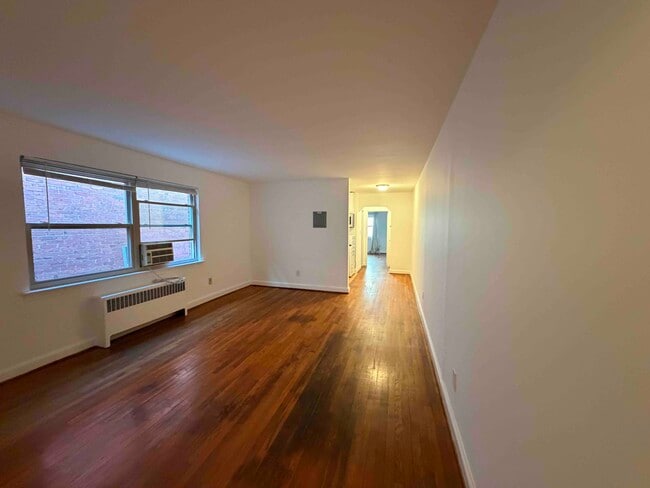 Building Photo - 1711 T St NW