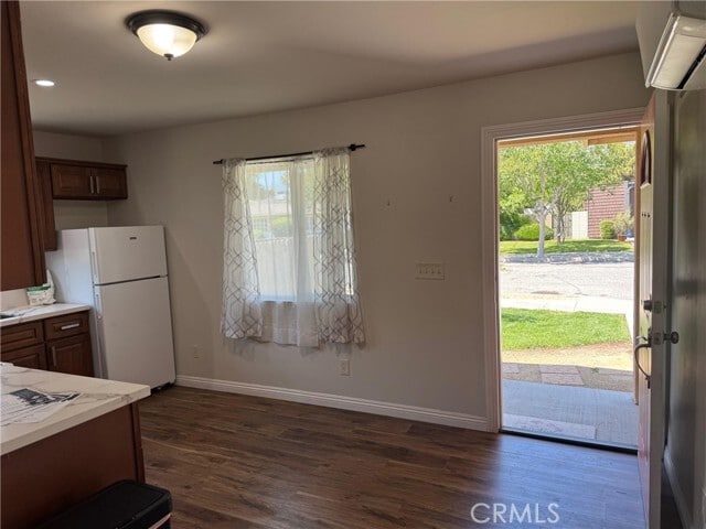 Building Photo - 3298 N Arrowhead Ave