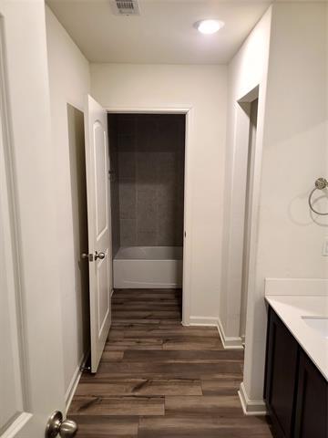 Building Photo - 104 Lady Bird Ct