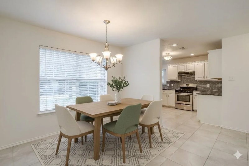 Building Photo - 701 Stonebrooke Dr