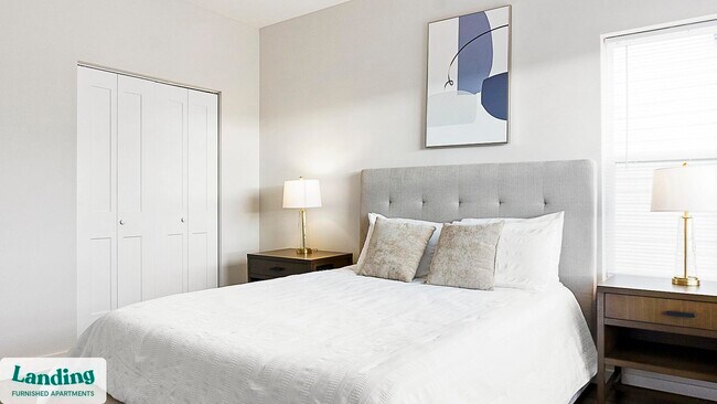 Building Photo - 9906 Runway Dr