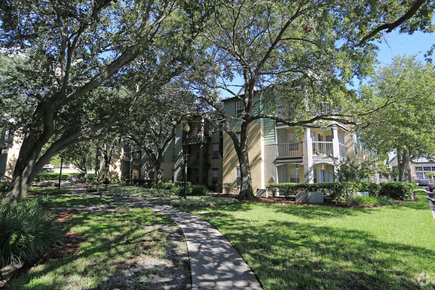 Building Photo - The District at Clearwater