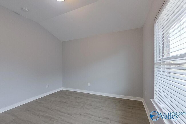 Building Photo - 488 Ford Chapel Rd