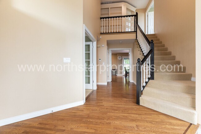 Building Photo - 16754 Quail Ct