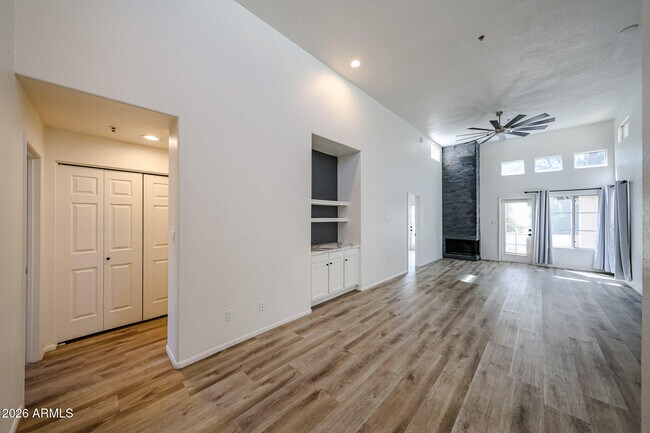 Building Photo - 11333 N 92nd St