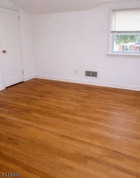 Building Photo - 44 Ekings Ave