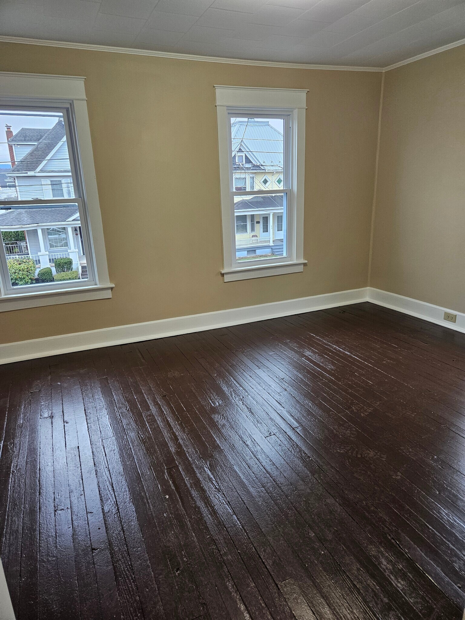 Bedroom #3 - 521 E 3rd St