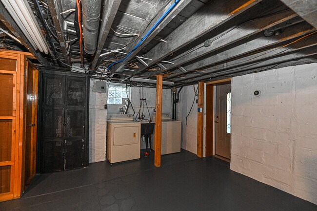 Building Photo - 1510 Nobles Ln
