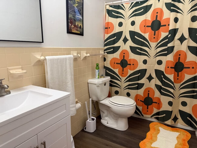 Building Photo - 157 W Holly Ridge Rd