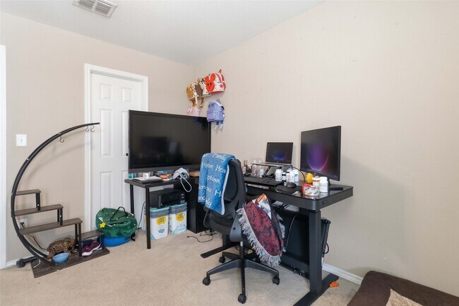 Building Photo - 12045 Silver Lining