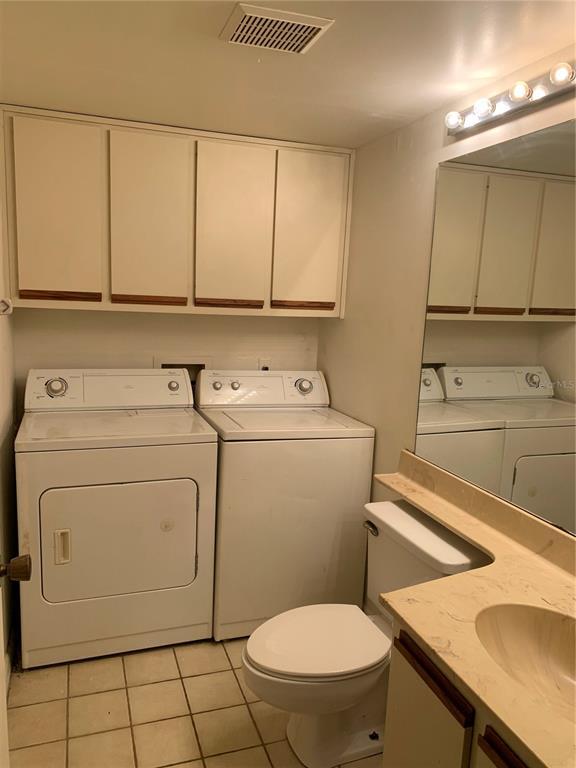 Building Photo - 5250 Cypress Ct
