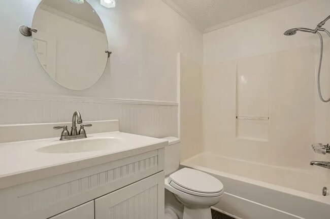 Building Photo - Updated 3BR Home on Corner Lot in Whitewater School District